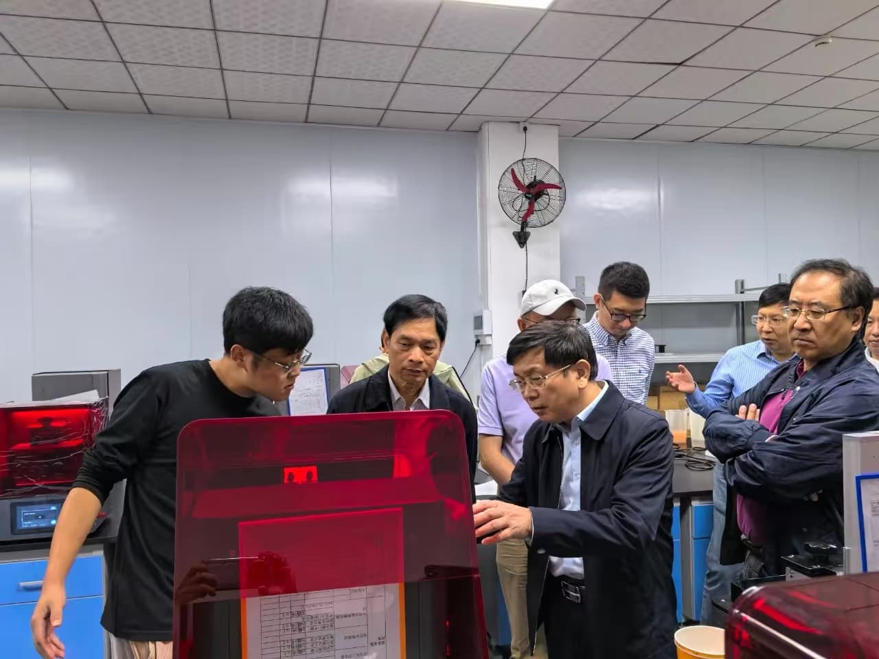 four invention patents were authorized four invention patents were authorized