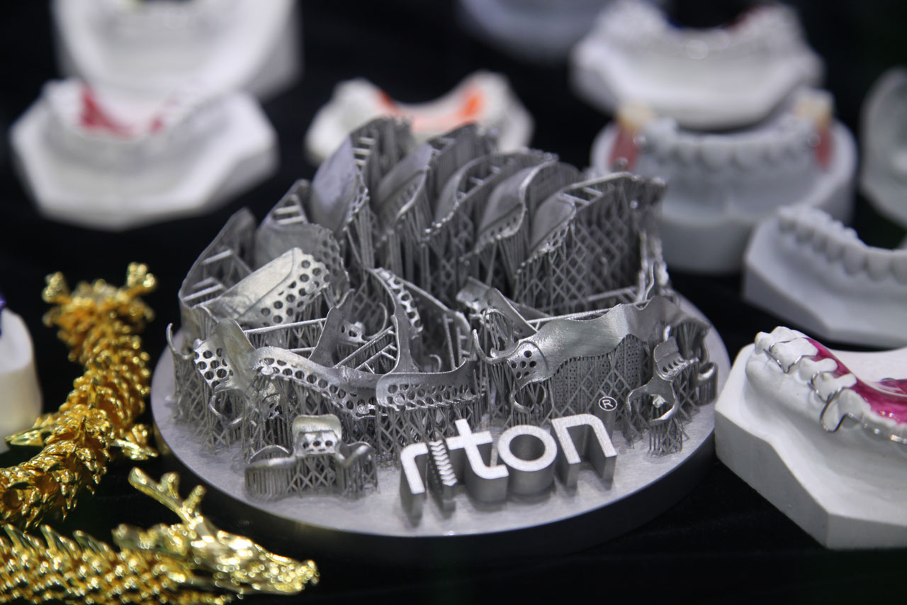 Riton_New_Product_Made_a_Dazzling_Debut_at_the_29th_Dental_South_China_3.jpg