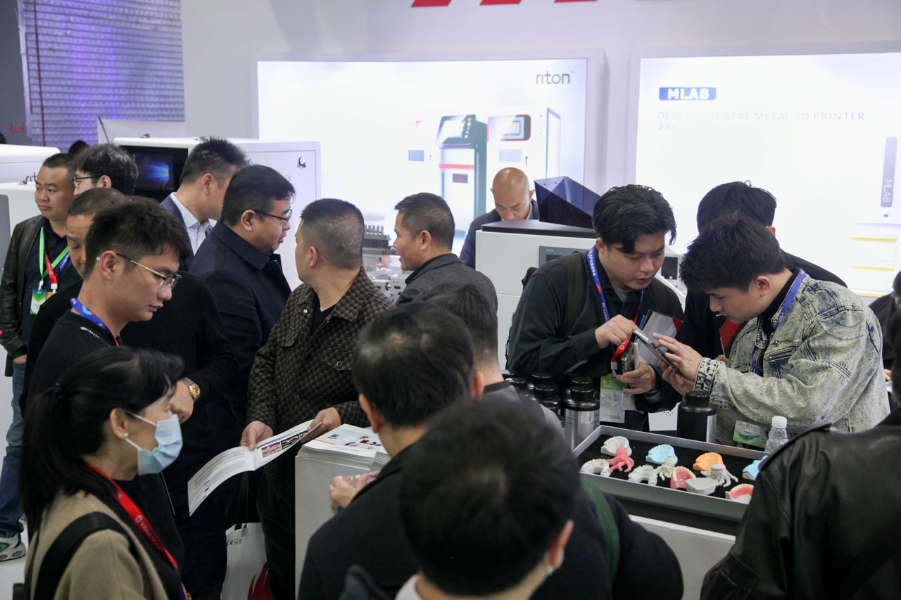 Riton_New_Product_Made_a_Dazzling_Debut_at_the_29th_Dental_South_China_6.jpg