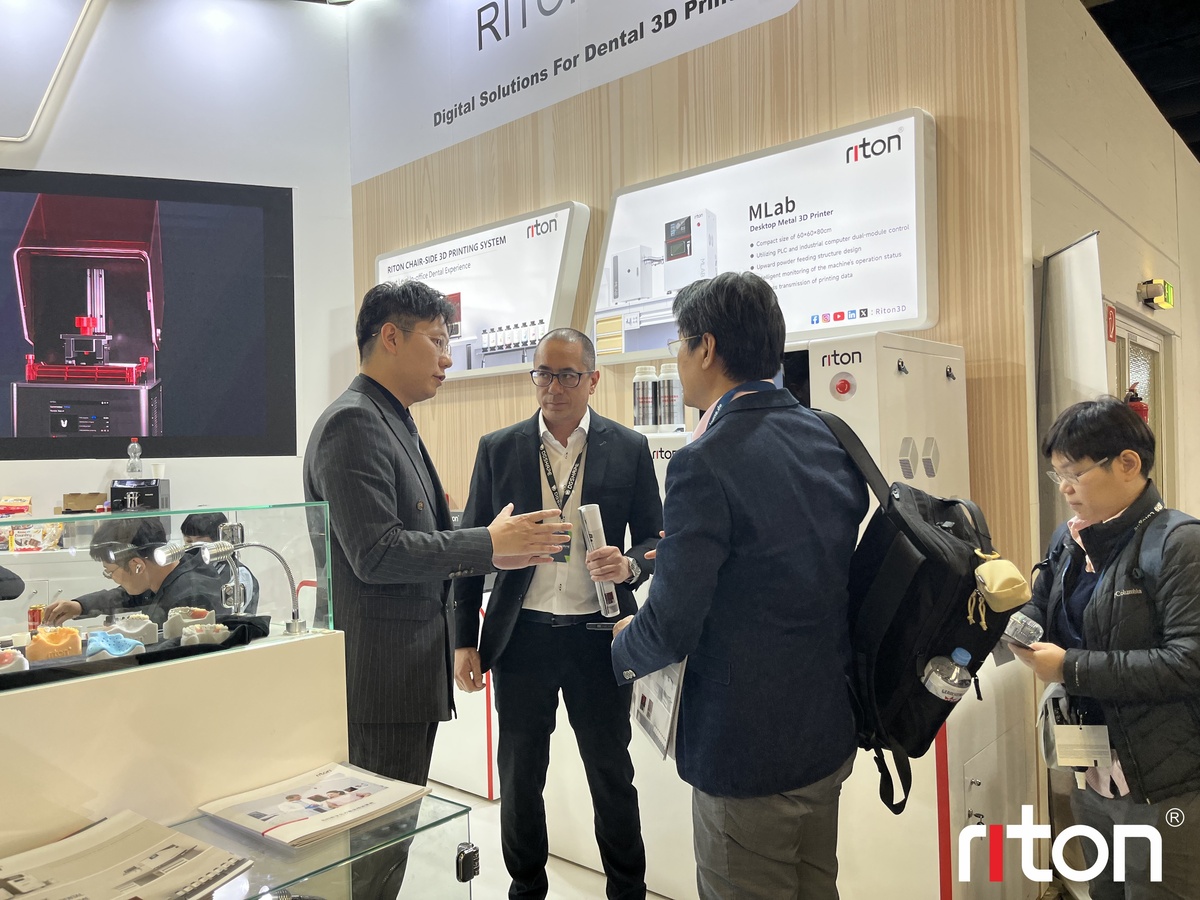 riton's-dental-digital-intelligent-solution-schemes-landed-at-ids15.jpg