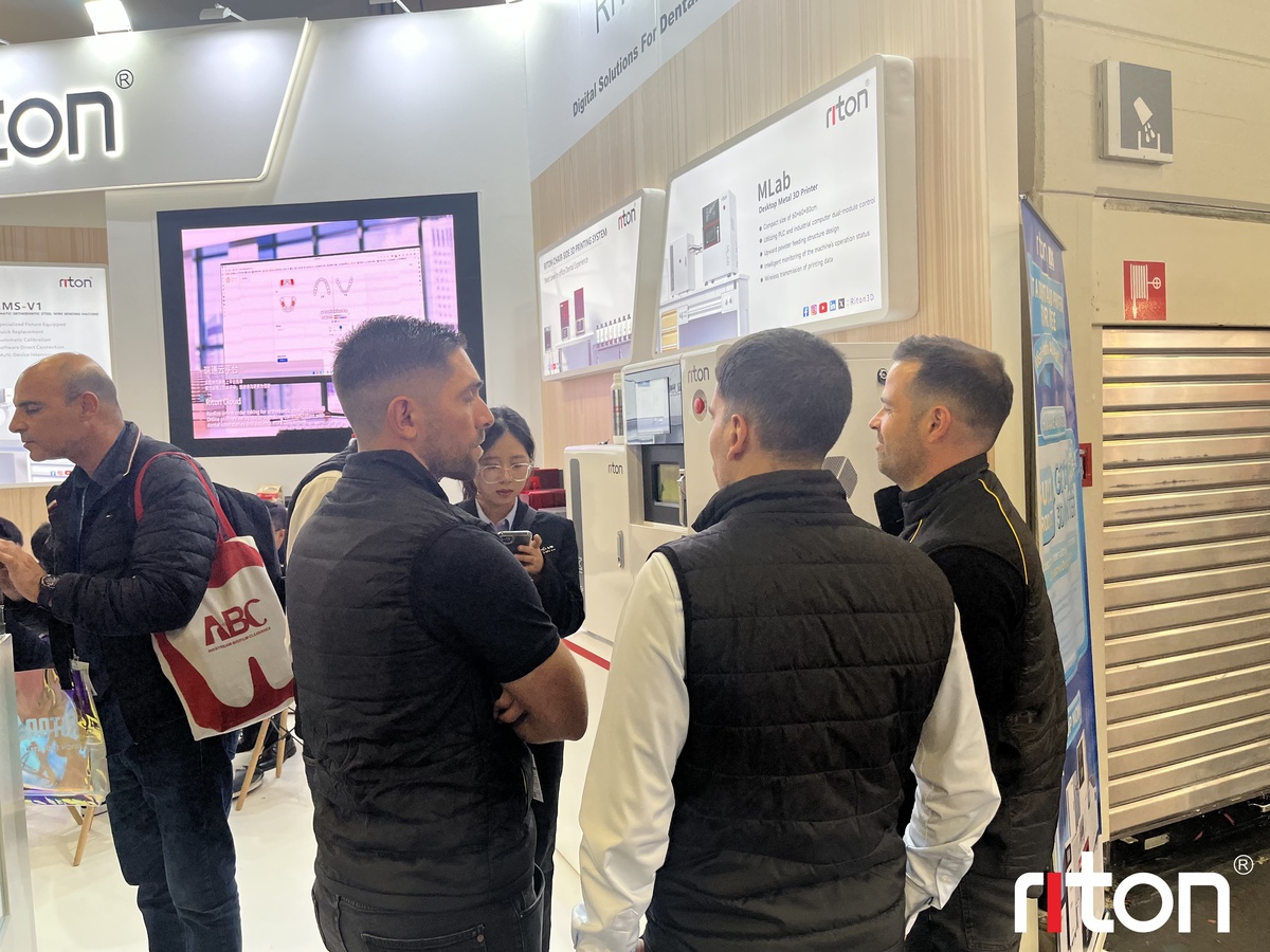 riton's-dental-digital-intelligent-solution-schemes-landed-at-ids17.jpg