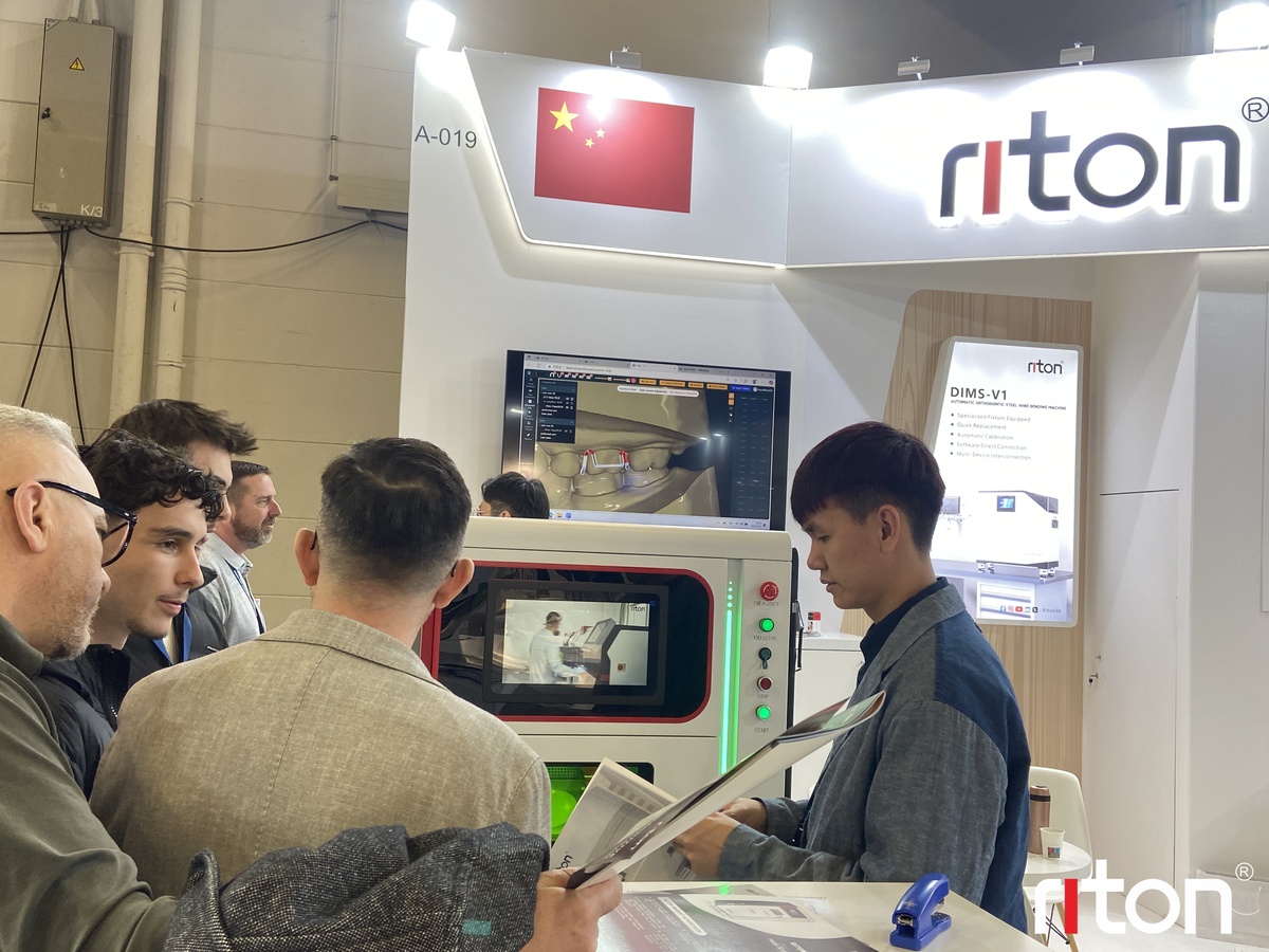 riton's-dental-digital-intelligent-solution-schemes-landed-at-ids23.jpg