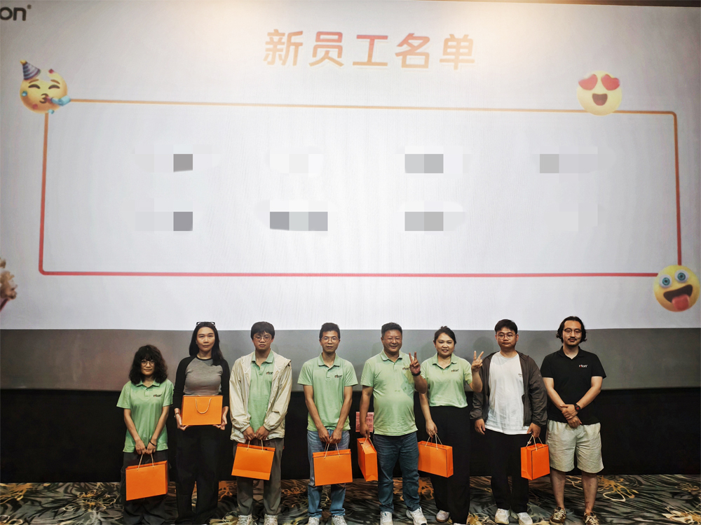 staff-presencea-gilded-game-a-happiness-hunting-moment-ritons-birthday-movie-party-review-7.jpg staff-presencea-gilded-game-a-happiness-hunting-moment-ritons-birthday-movie-party-review-7.jpg